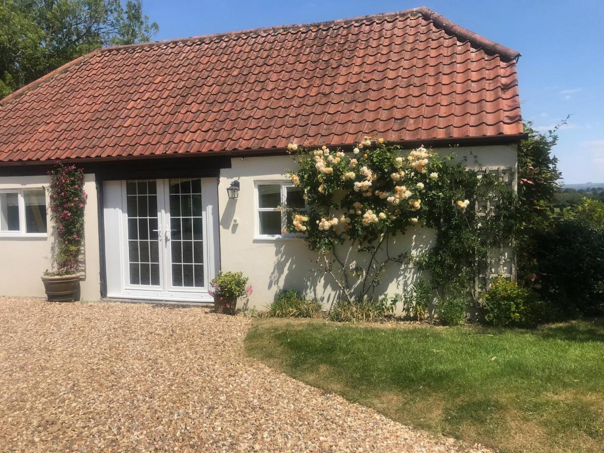 Oke Apple Cottage Shillingstone エクステリア 写真